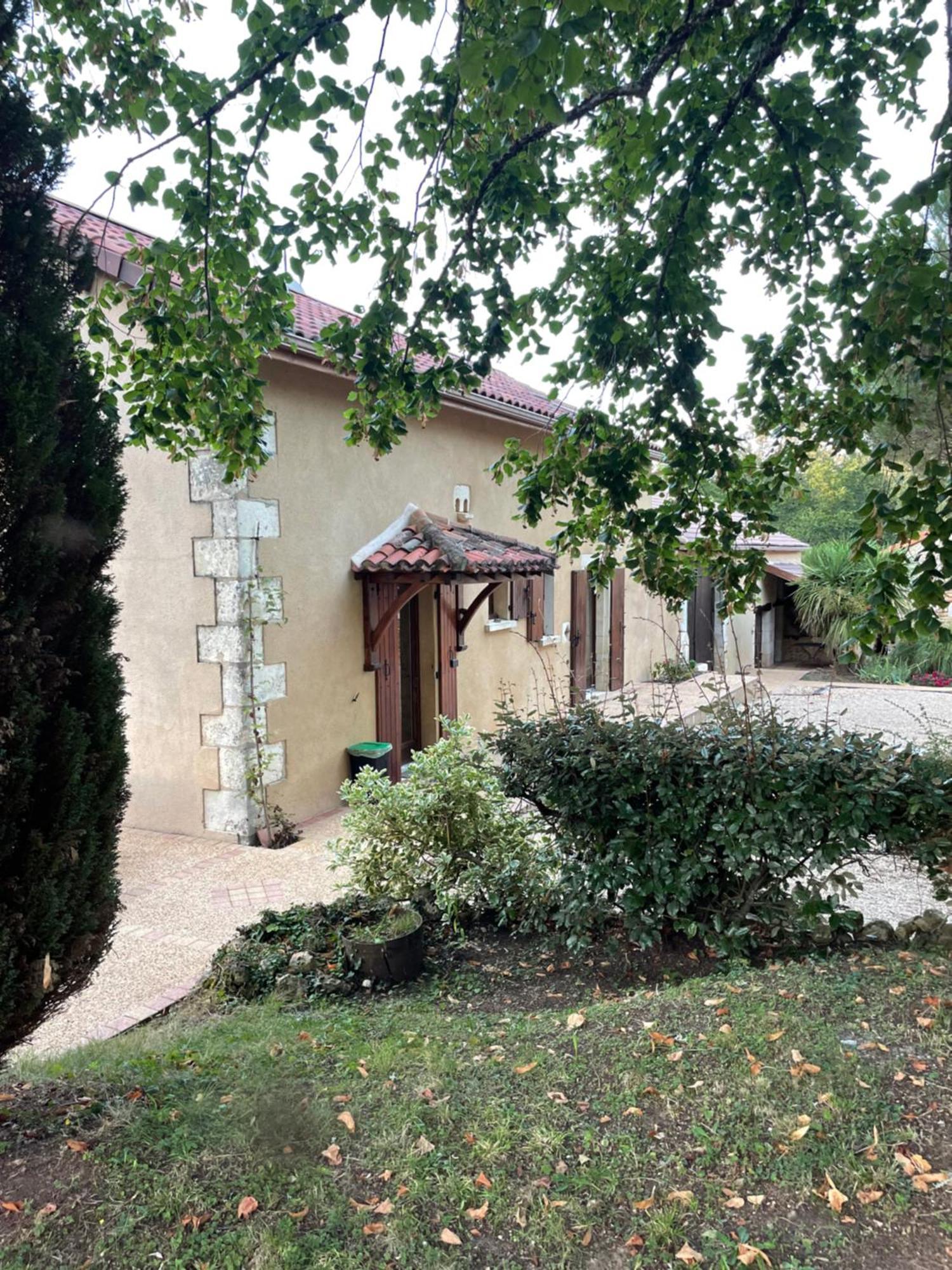 Gite Les Mareillauds - Piscine Salon Exterior foto